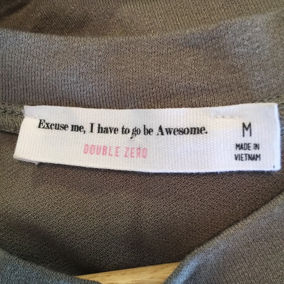 Double Zero olive green top - Picture 2 of 2